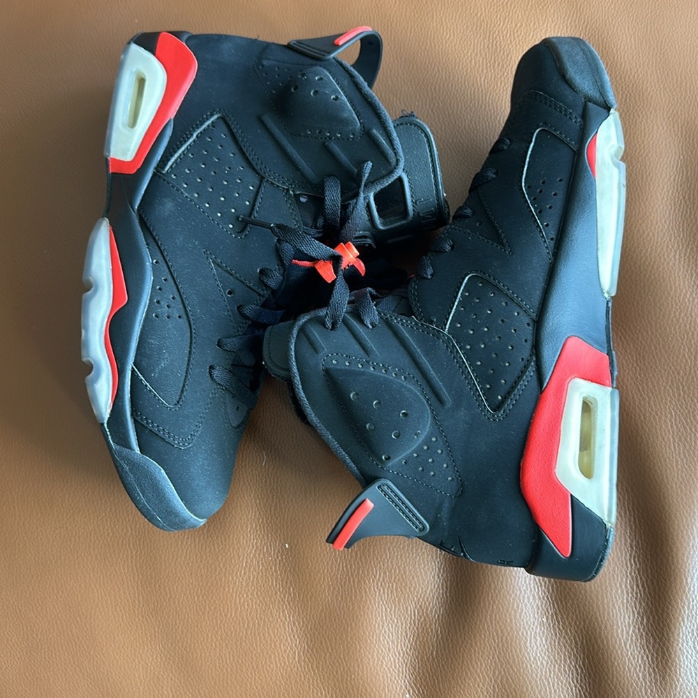 Air Jordan 6 Retro Black Infrared 2019  Size 9.5